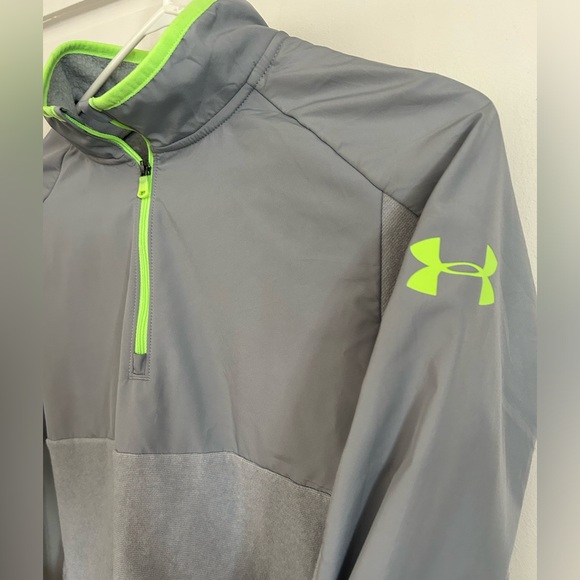 UNDER ARMOUR boys size large 1/4 zip cold gear fleece top - Picture 2 of 4